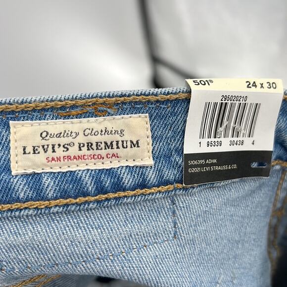 Levi's Premium 501 Skinny Jeans - 24 x 30 - New with tag - Picture 11 of 11